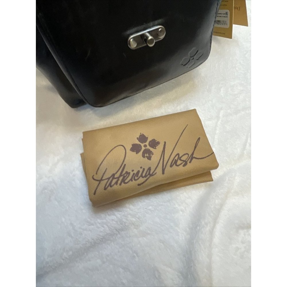 Patricia Nash Leather Leandra Flap Natural and Black Crossbody Handbag Purse - Picture 9 of 12